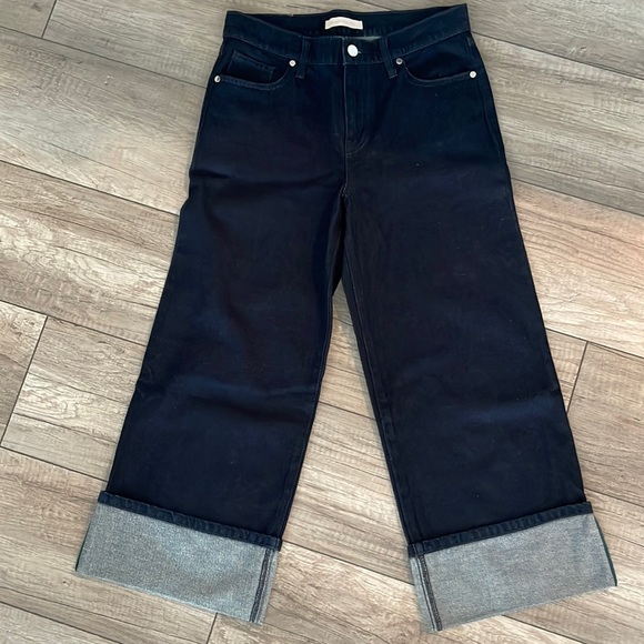 NWOT BCBGMAXAZRIA Cropped Fit & Flare Jeans - Picture 1 of 4